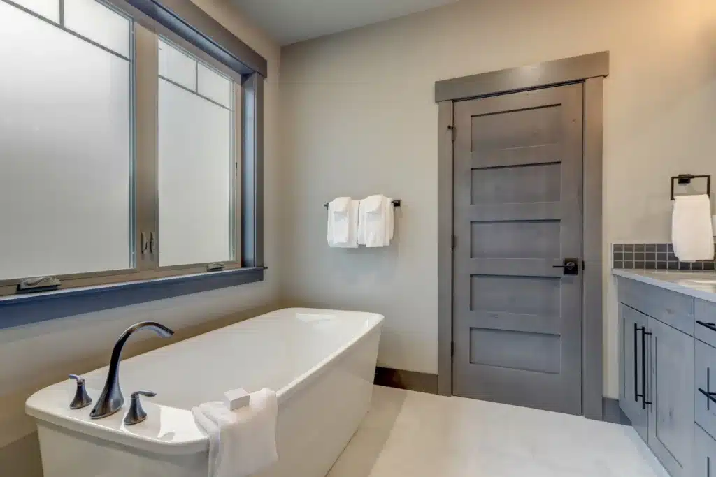 Bathroom-HJ3