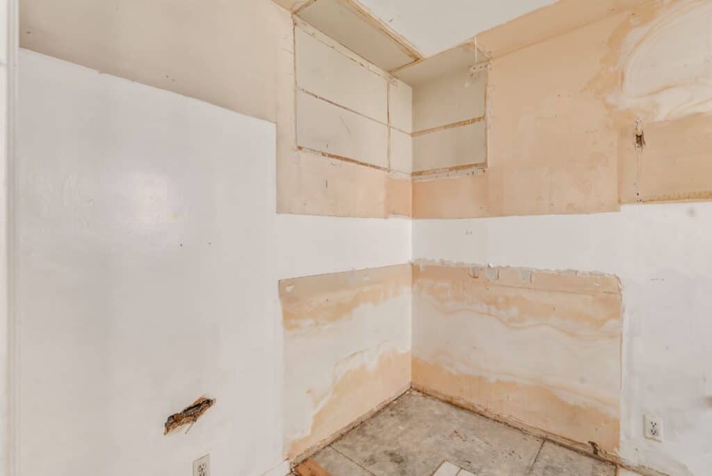 04-1275-n-harper-ave_004_01232026