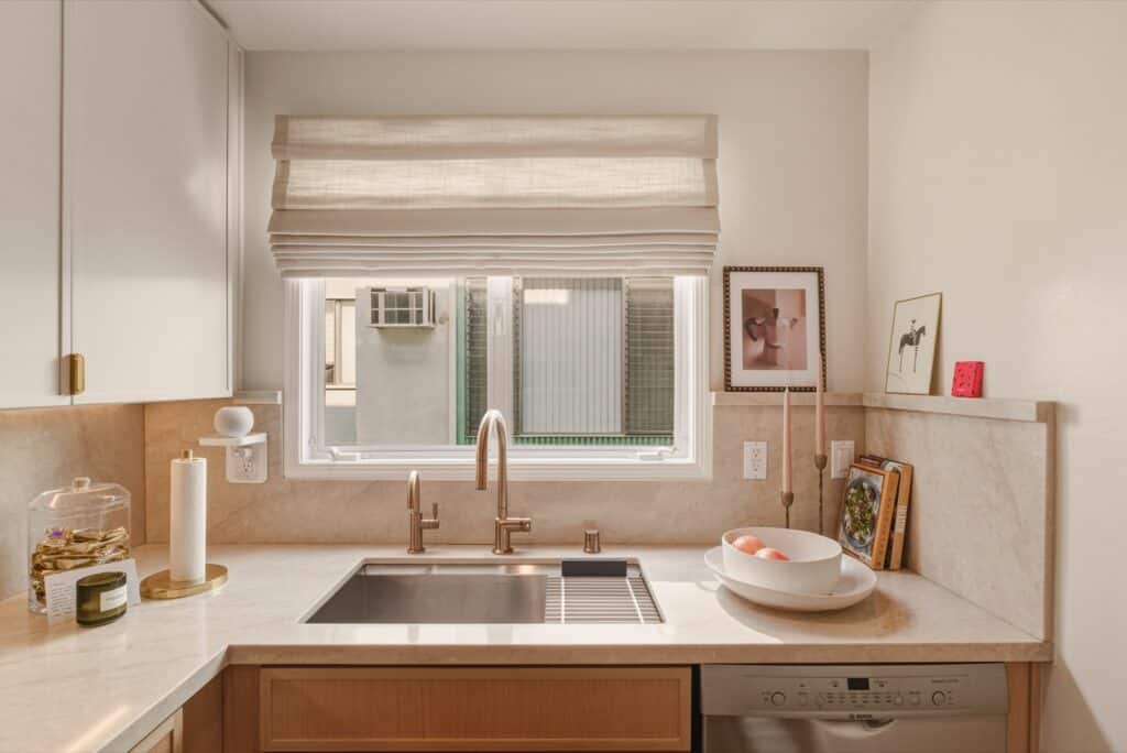 18-1275-n-harper-ave_018_01232026