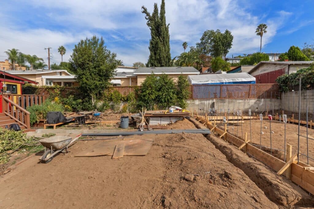 19-6166-oak-crest-way_11112025_012