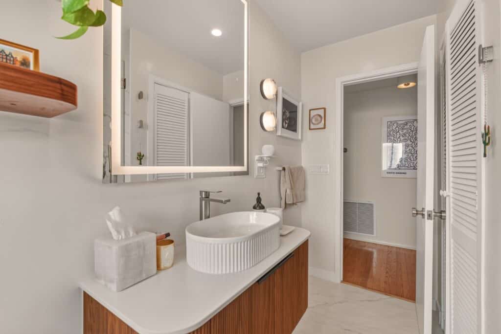 31-1275-n-harper-ave_031_01232026